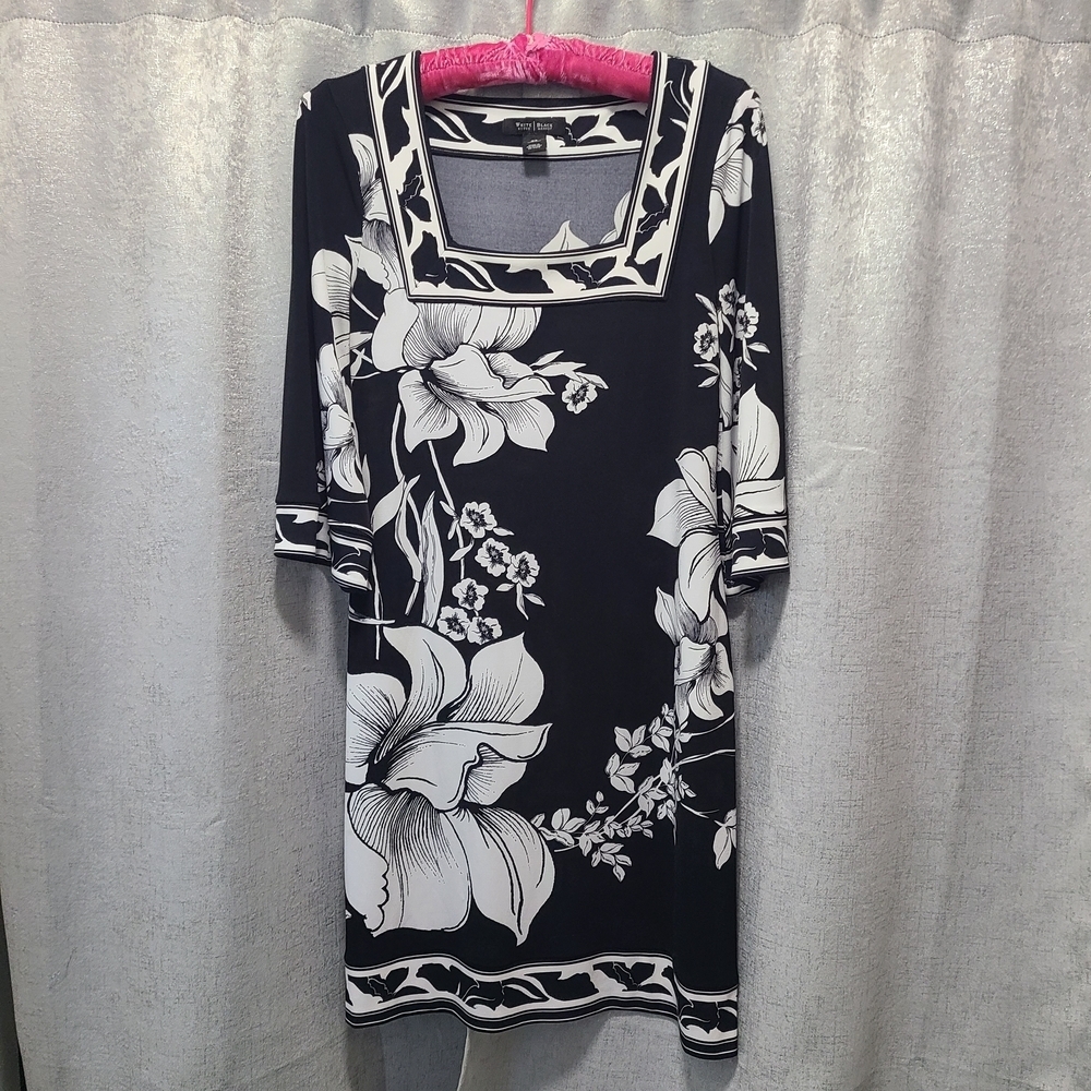 White House Black Market Monochrome Floral Dress